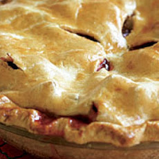 Bubby's Strawberry Rhubarb Pie