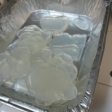 Animal-Free Raspberry Vodka Gelatin Jigglers
