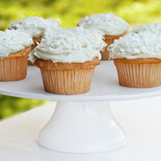 Coconut Cupcakes With Cream Cheese Icing