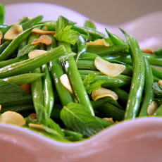 Sauteed Green Beans with Garlic Chips