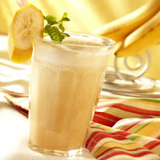 Fruity Green Tea Smoothie