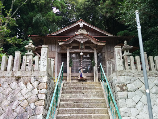 鷹巣八幡神社