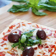 Skinny Passover Matzo Pizza