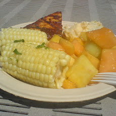 Boiled Corn on the Cob With Spicy Butter
