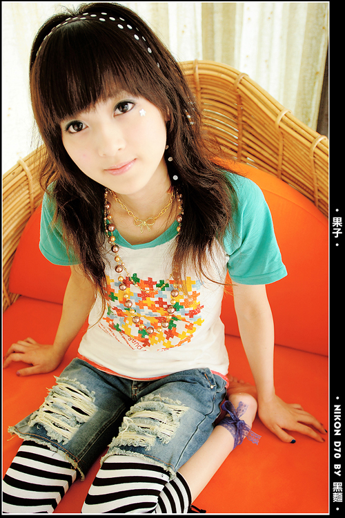 beautiful girl wallpaper 20061124095927795.jpg