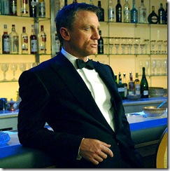 casinoroyale_061225_400 - El OO7 bixesual