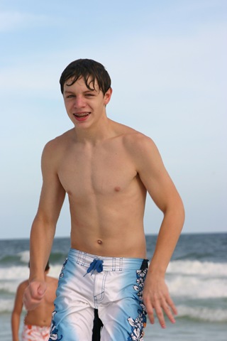 [jakebeach[5].jpg]