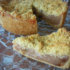 Apple Crumbles Cake