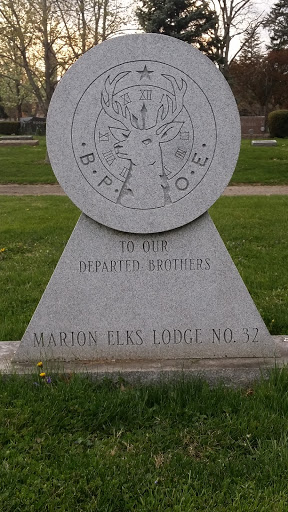 Marion Elks Lodge No.32 Memorial