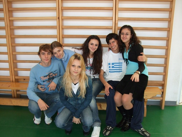 [2007_0218ziua-lu-dia0102[4].jpg]