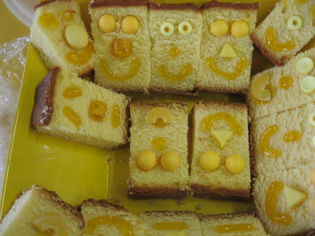 [YELLOWDAY0372.jpg]