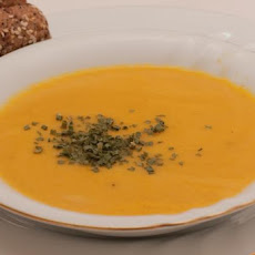 Cream of Carrot and Honey Soup