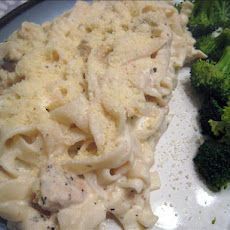 Shirataki Noodle Fettuccine Alfredo