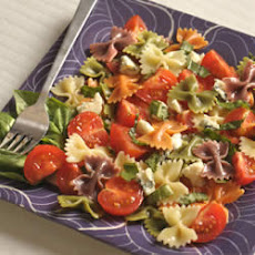 Wacky Mac® Five-Ingredient Tomato and Basil Salad