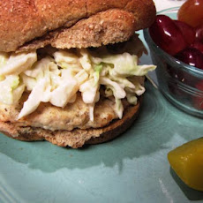 Kottlety Pozharskie (Chicken Burger With Coleslaw)