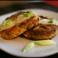 Crab Cakes With Lemon Garlic Aioli Sauce