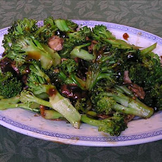 Broccoli and Mushrooms in Oyster Sauce