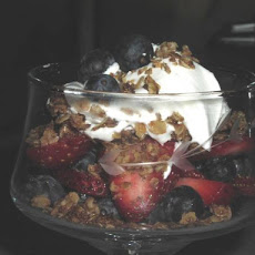 Red, White and Blueberry Crisp  (Ww 2 Points)
