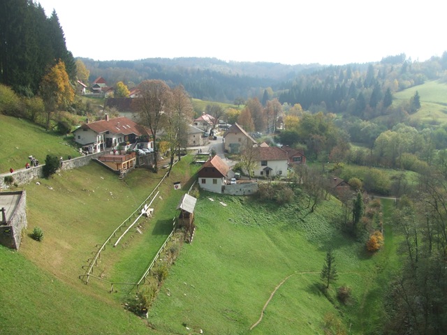 [DSCF50183.jpg]