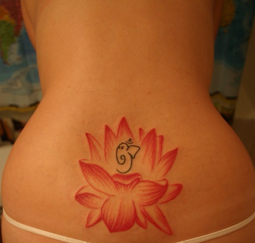 [tattoo-lotus-flower-11608871408721[2].jpg]
