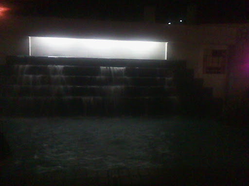 Zafer Square Pool