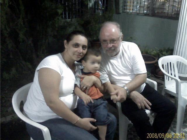 [santi y abuelo 01[2].jpg]