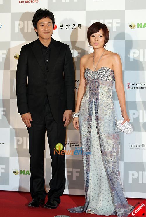 Lee Sun-kyun and Choi Kang-hee