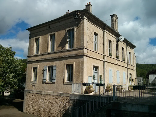 Mairie De Saint Remy