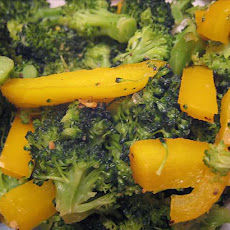 Gingered Yellow Pepper 'n' Broccoli
