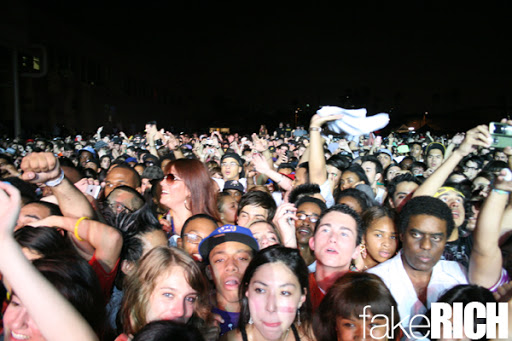 sea of people