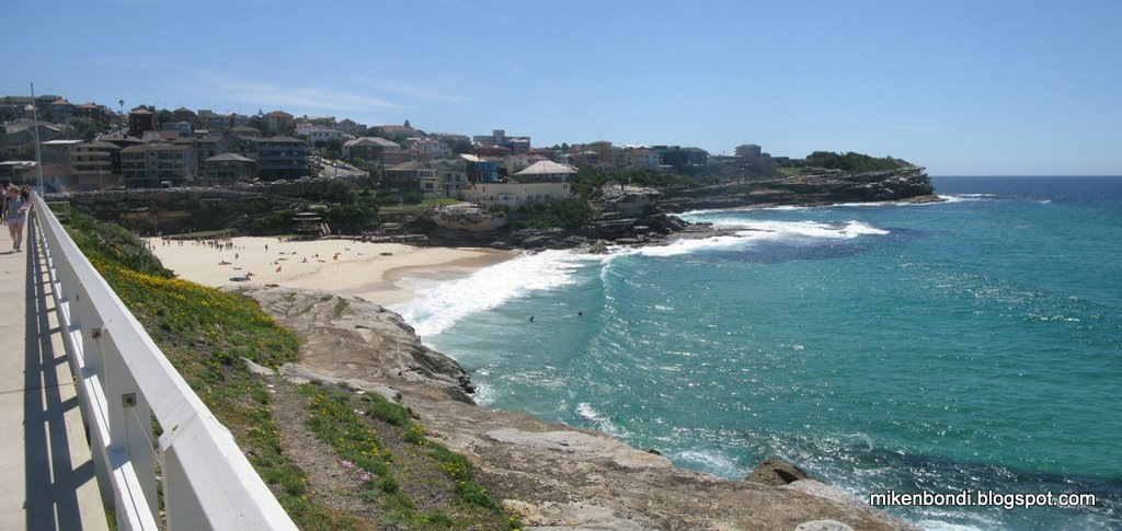 [IMG_0512-0513 Tamarama [ice][3].jpg]