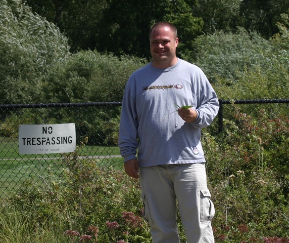 [080831Caterpillar 010[7].jpg]