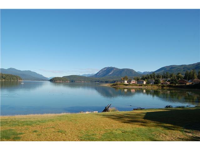 5626 Osprey Road, Sechelt B.C.