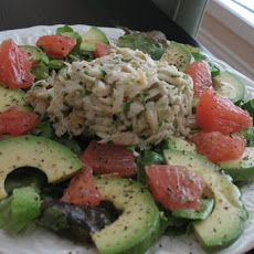 Crab, avocado and pink grapefruit on a bed of romaine