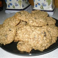 Mom's Raisin Oatmeal Cookies