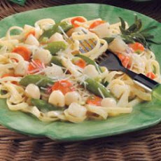 Spicy Scallop Fettuccine