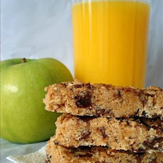 No-Bake Rice Krispies Peanut Butter Granola Bars (Lower-Fat)