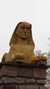 Sphinx aus Beton
