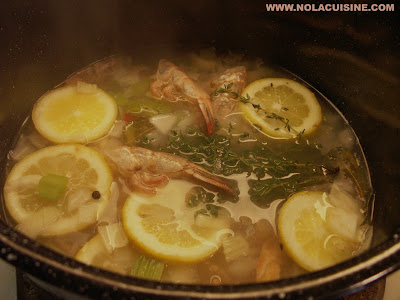 http://lh6.ggpht.com/nolacuisine/SAI_UPZrfoI/AAAAAAAABFw/Ebzof_zag-k/s400/shrimp-stock.jpg