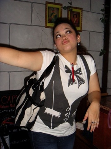[n609102553_1244924_8692[2].jpg]