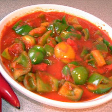 Green Pepper and Tomato Curry