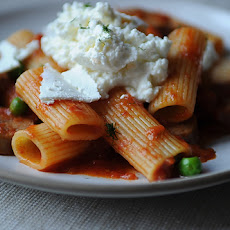 Rigatoni with Sausage, Peas and Fresh Ricotta