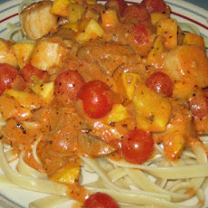 Fettucine With Scallops and Yellow Squash