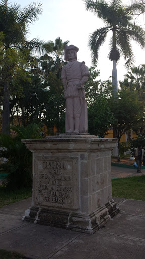 Estatua Fundador Concordia 