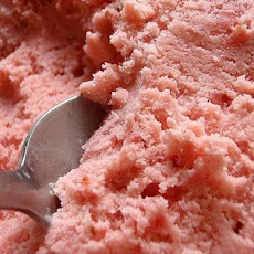 Yummy Strawberry Yogurt Ice Cream