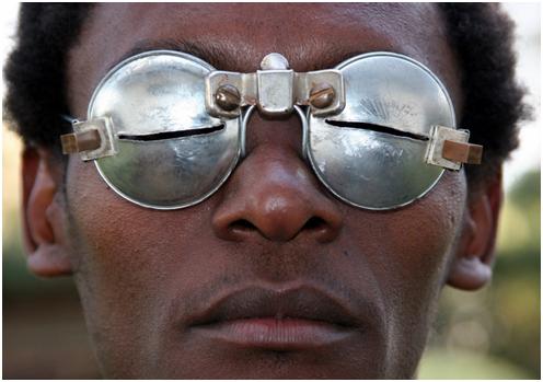 gafas raras sin cristal