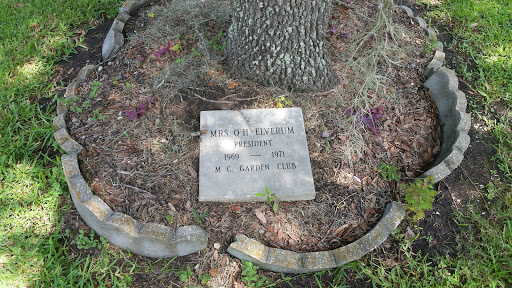 Mrs. O.H. Elverum Memorial