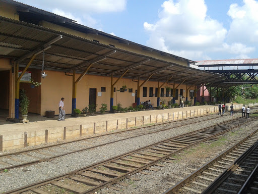 Veyangoda Railway Station
