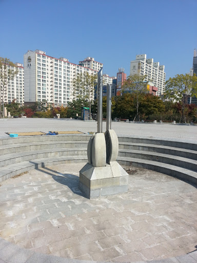 518기념공원 광장
