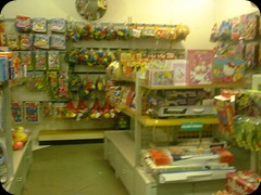 Surabaya Plaza - Matahari Jualan Boneka